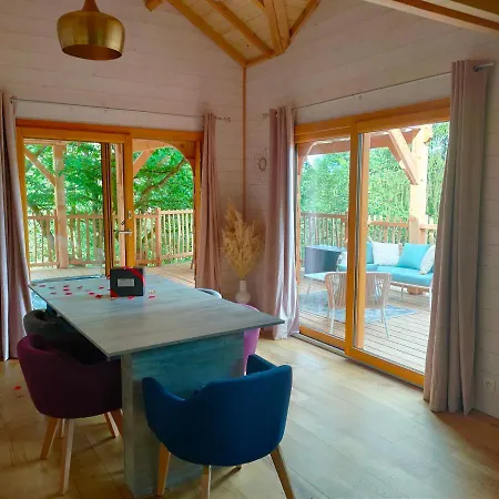 Le Château Des Fées Campismo de Luxo *