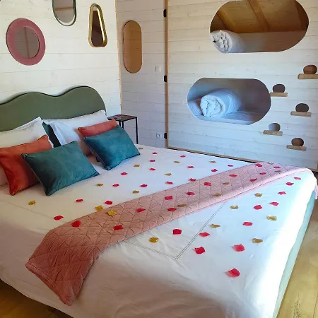 Luxury tent Le Chateau Des Fees