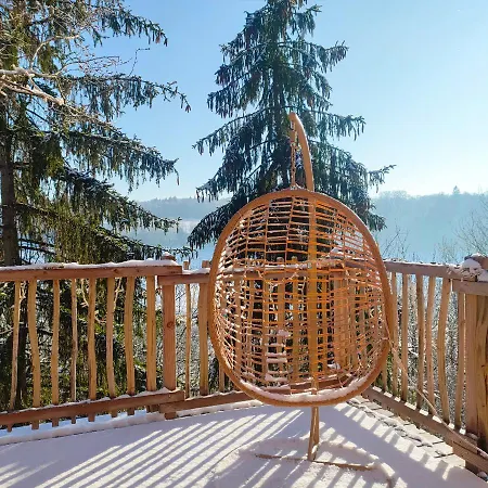 Le Chateau Des Fees *